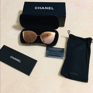 😎 New Chanel Cat Eye 👁 Mirror sunglasses 😎